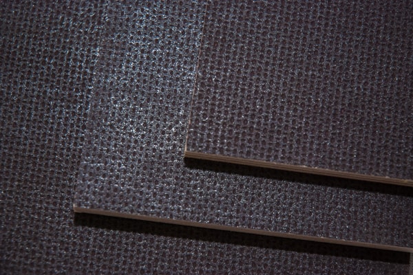 Ламінована фанера - відмінний матеріал для обшивки кузова і підлоги вантажних автомобілів